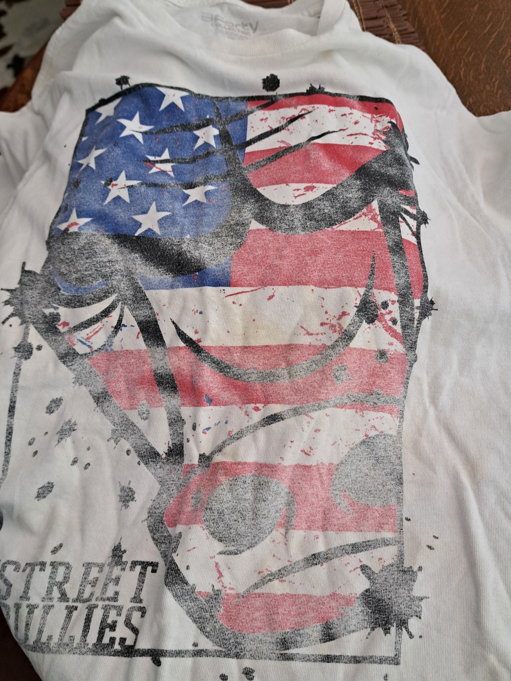 Men’s White Graphic Tee with American Flag Design